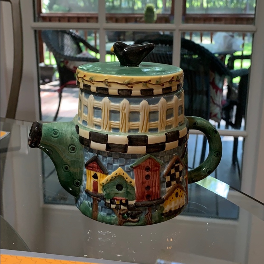 Sakura China mini teapot with lid